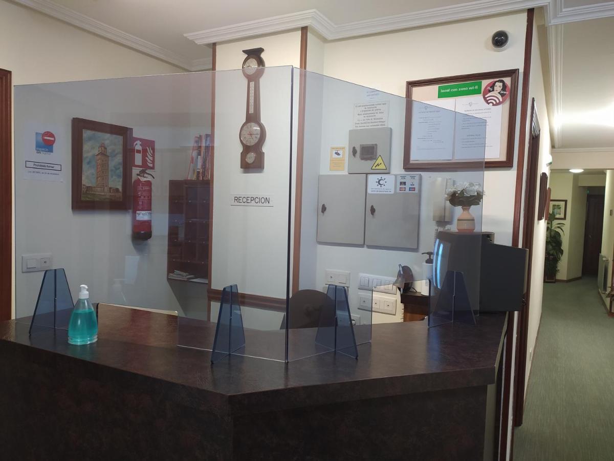 Hostal Palas A Coruna Bagian luar foto