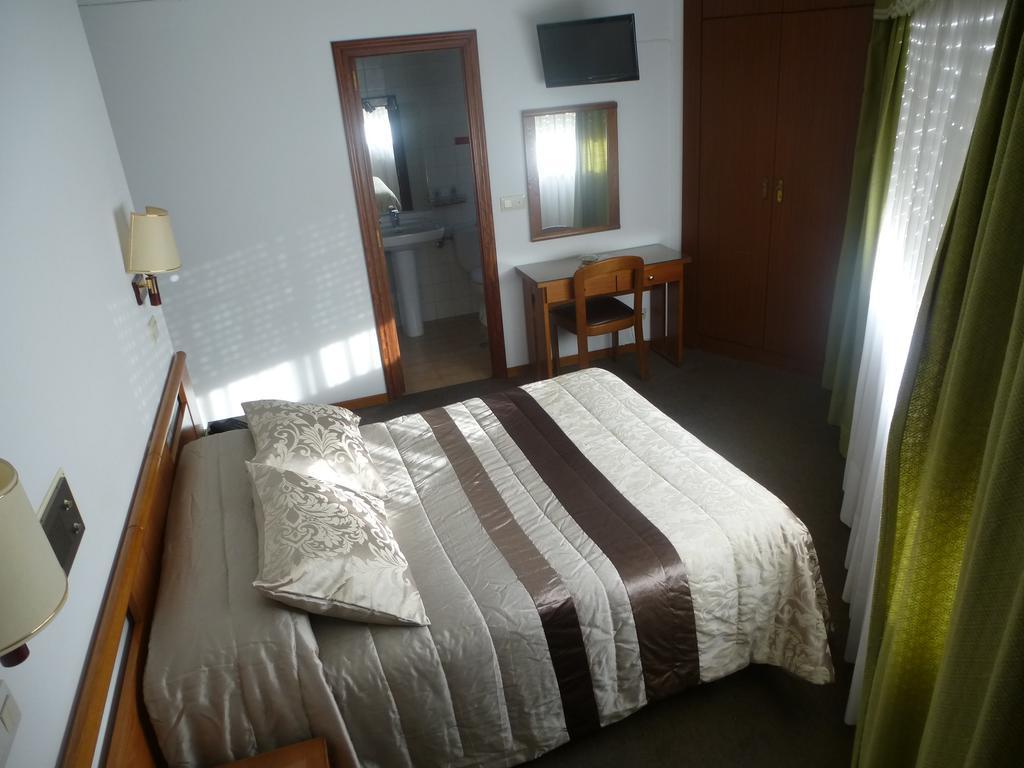 Hostal Palas A Coruna Ruang foto