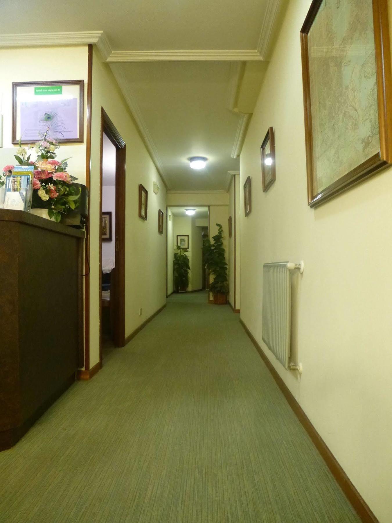 Hostal Palas A Coruna Bagian luar foto